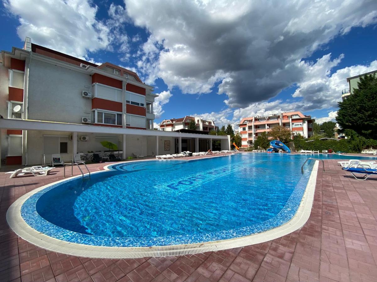 Gt Sunny Fort Apartments Sunny Beach Exterior photo