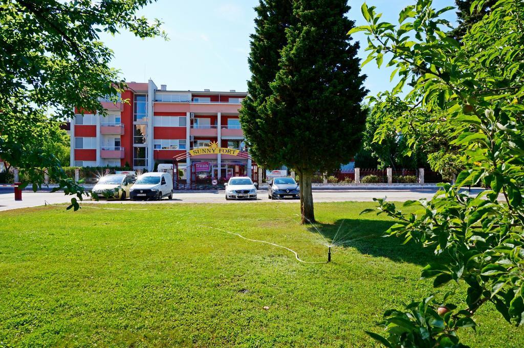 Gt Sunny Fort Apartments Sunny Beach Exterior photo